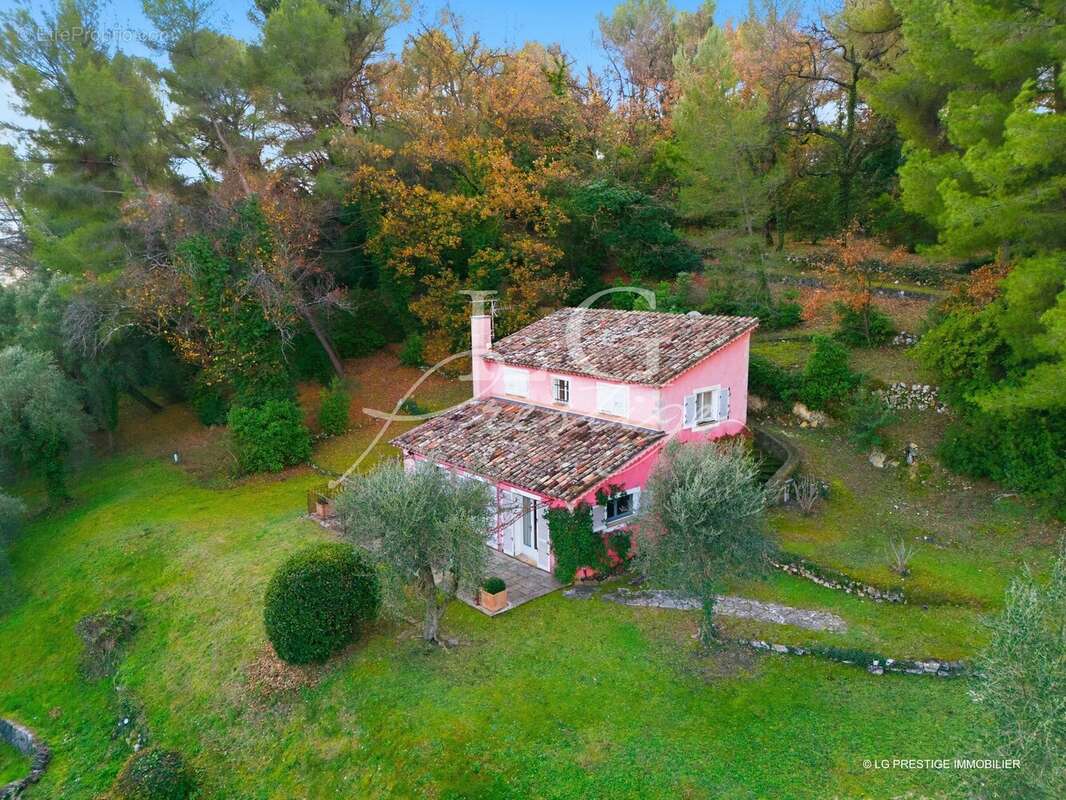 Maison à GRASSE
