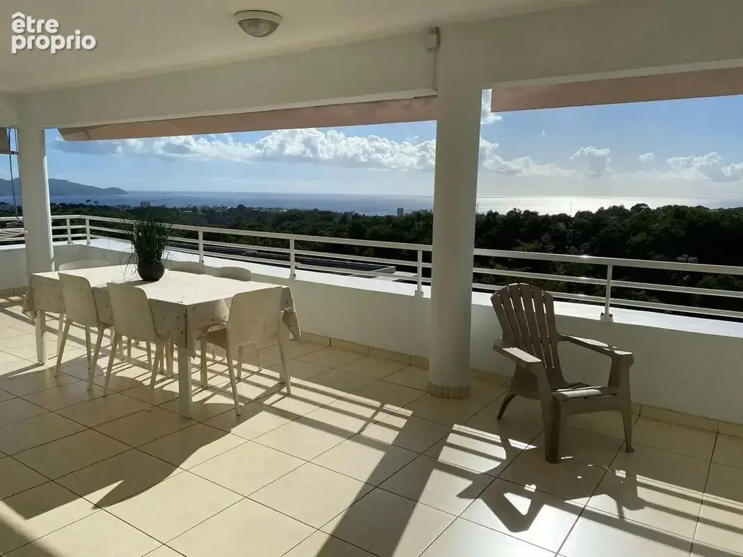 Photo Appartement à Fort-De-France au prix de 315 000€