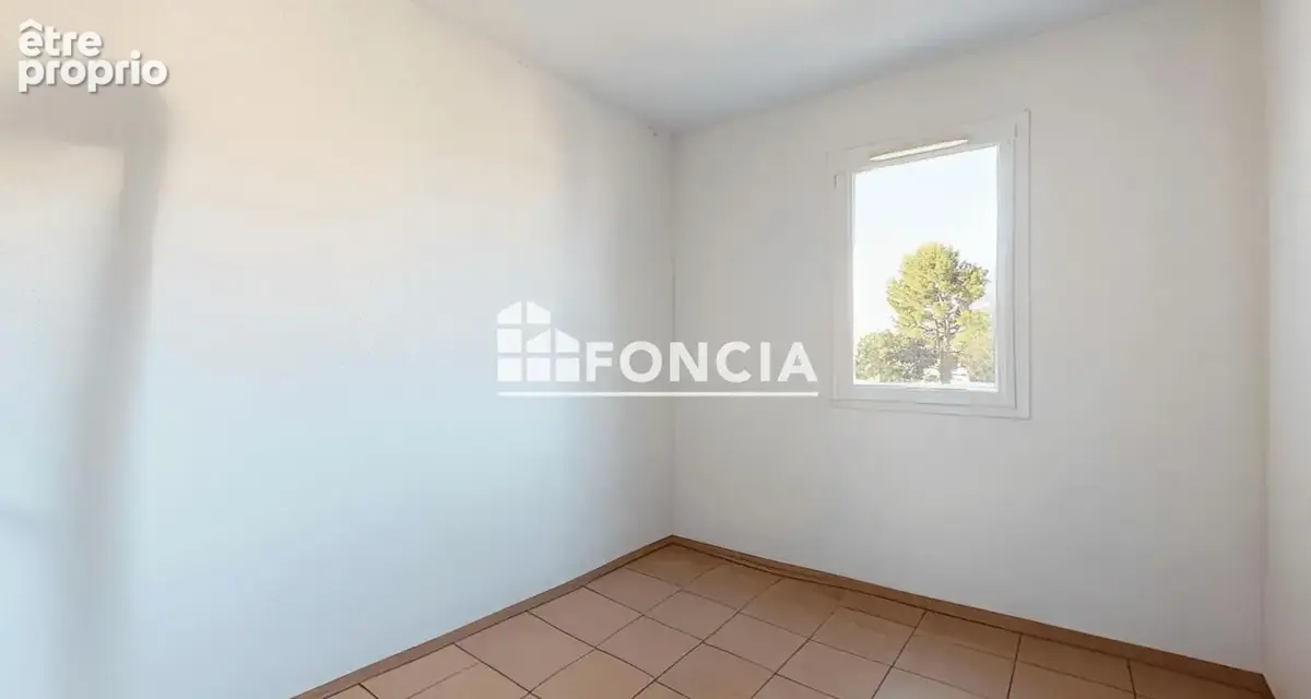 T2 dernier étage avec terrasse, idéal investissement locatif à Narbonne - photo 4