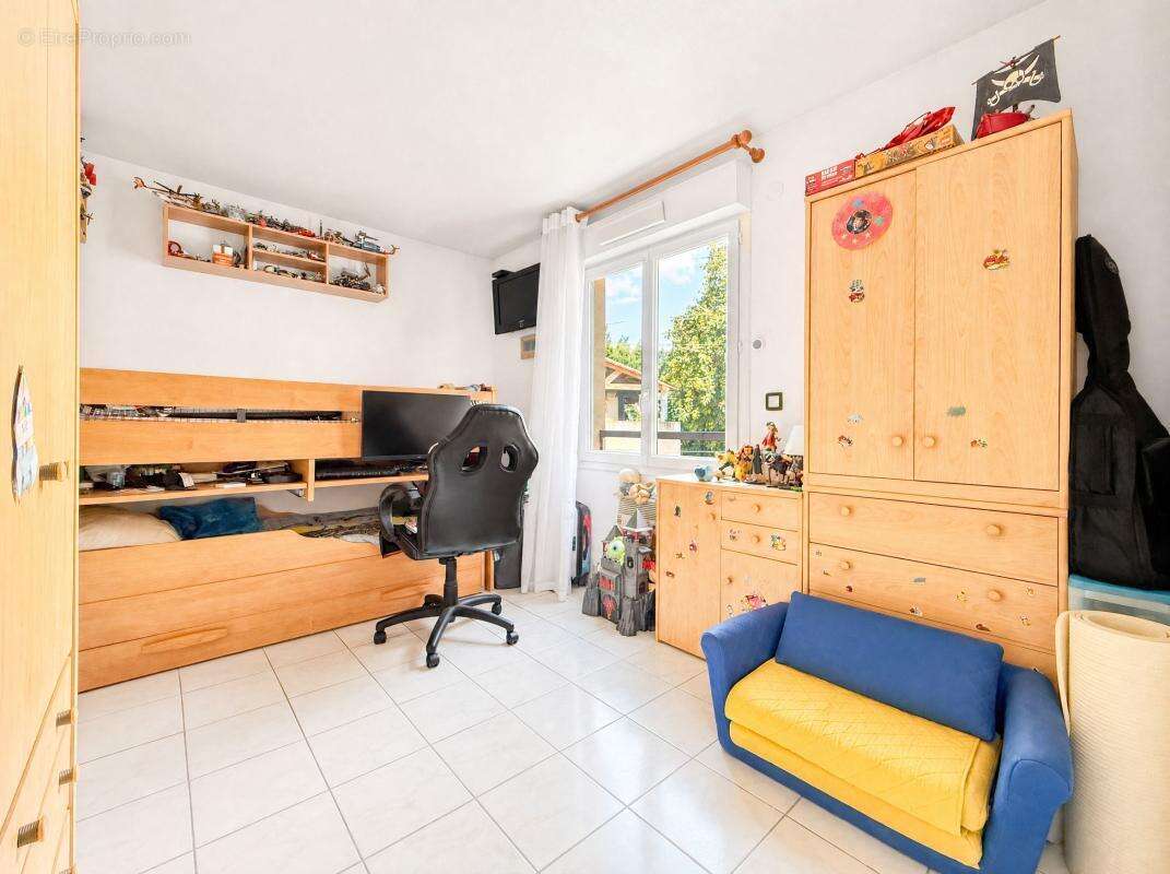 CAGNES ST-JEAN Superbe 3 Pièces 64 m² étage terrasse garage et cave - Piscine - photo 9