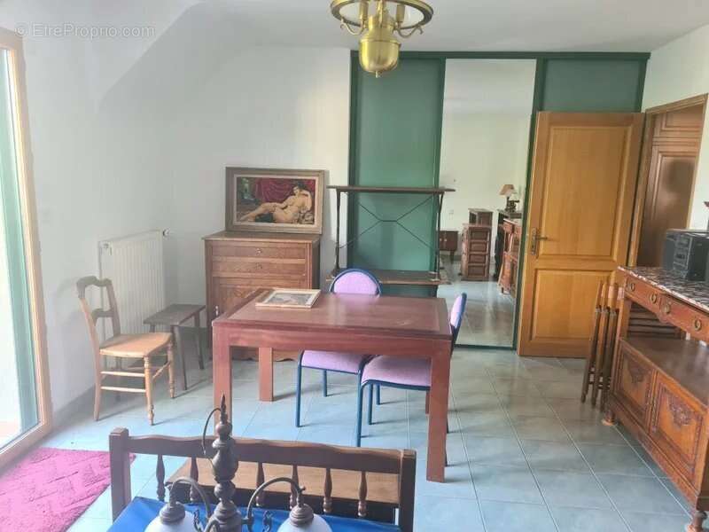 Maison à CHATELAUDREN