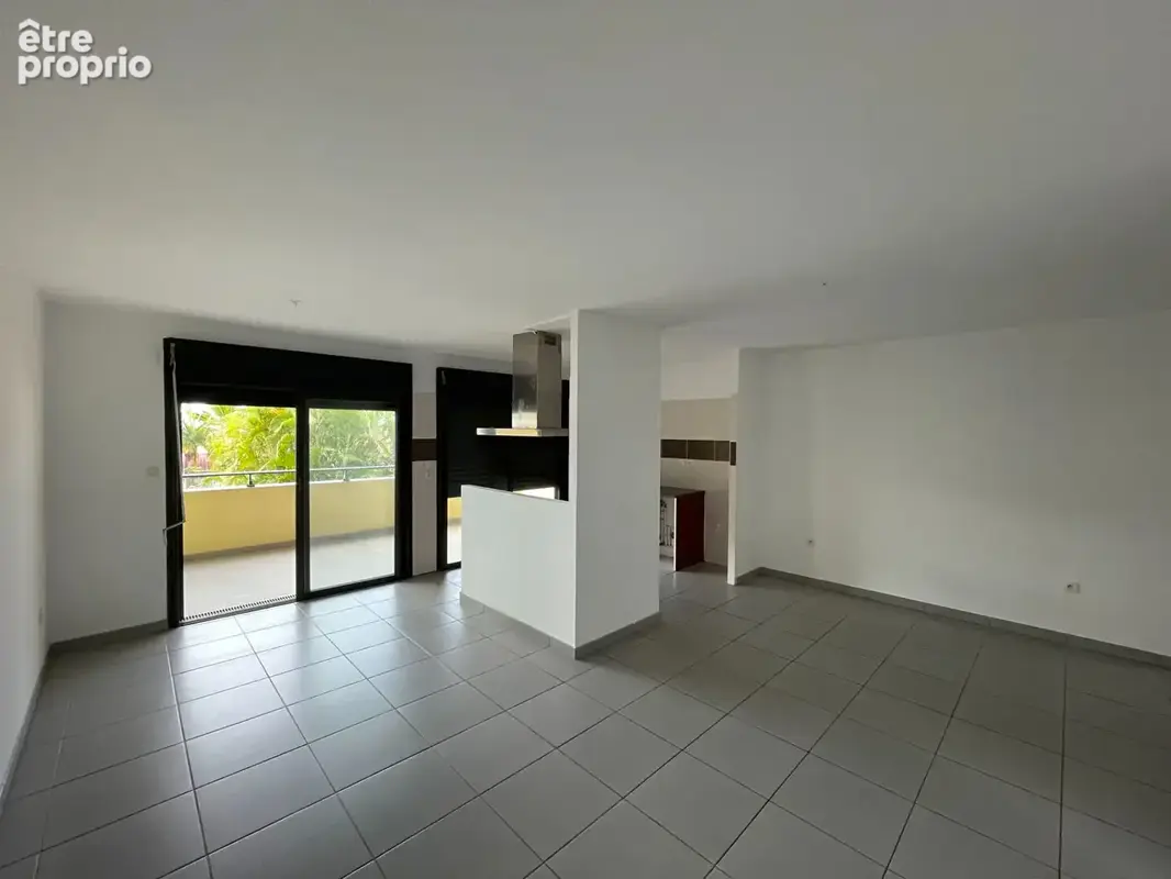 Photo Appartement à Saint-Denis au prix de 205 000€