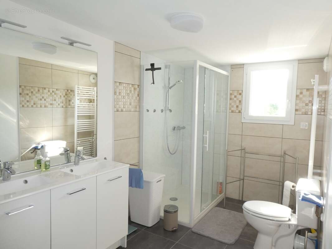 (88) à vendre  maison récente T5 de 95m² vendue meublée , terrain 500m² - photo 6