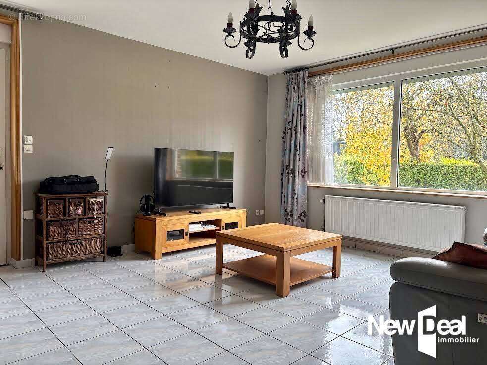 Maison individuelle au calme – 5 chambres + bureau – DPE C - photo 4