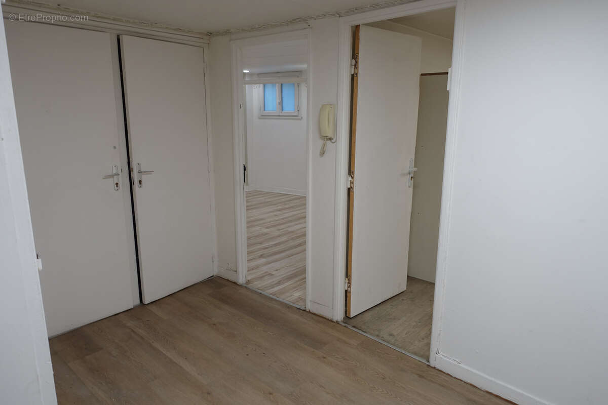 Commerce à PARIS-12E