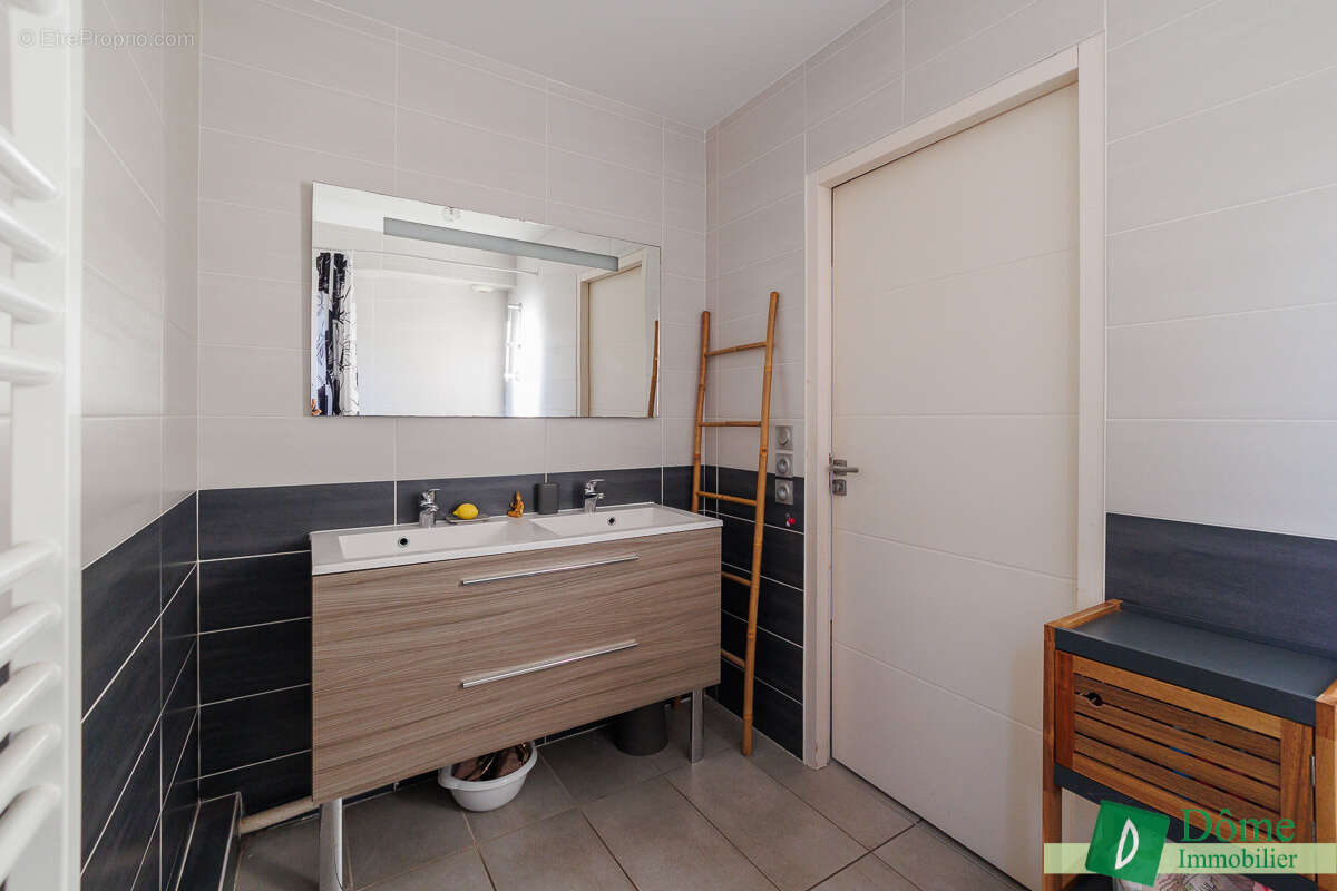 Appartement à BIVIERS