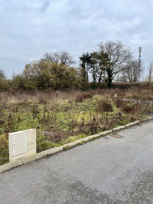 Terrain à CAMBRAI