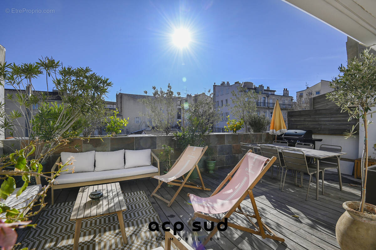 Appartement à MARSEILLE-6E