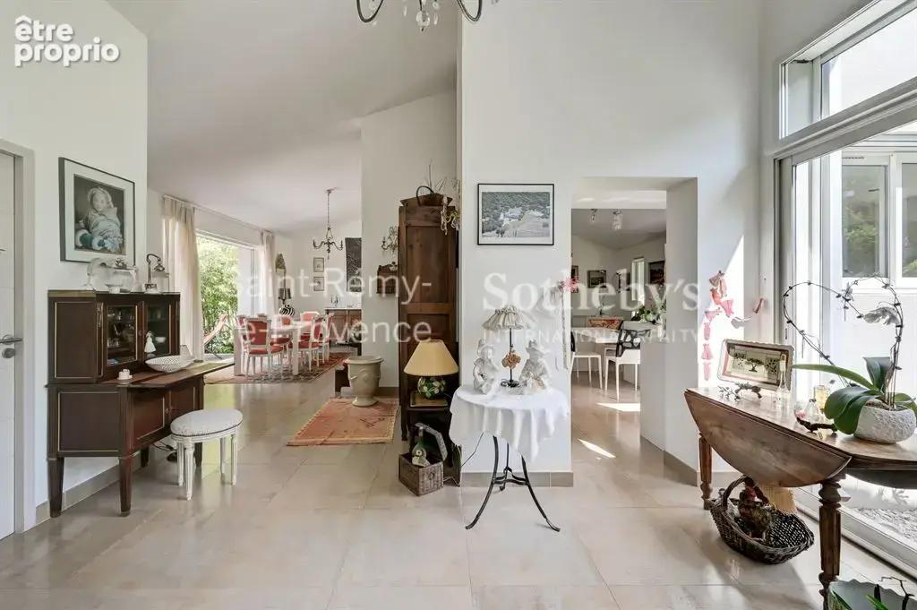 Maison plain pied edifiee en 2012 - coeur historique de villeneuve les avignon - piscine - photo 16