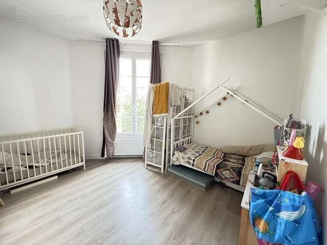 Appartement à MAISONS-ALFORT