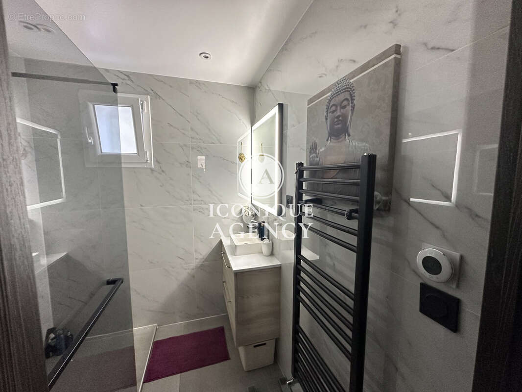 Appartement à LE CANNET