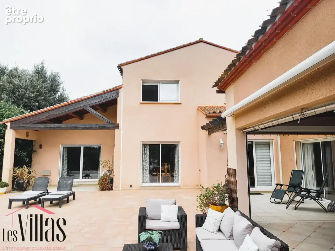 Vaste VILLA sur son PARC arboré - photo 3