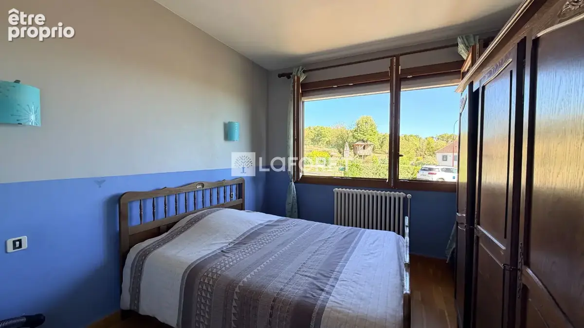 Maison sur sous sol total - Verrières - 7 pièces 124 m2 - photo 8
