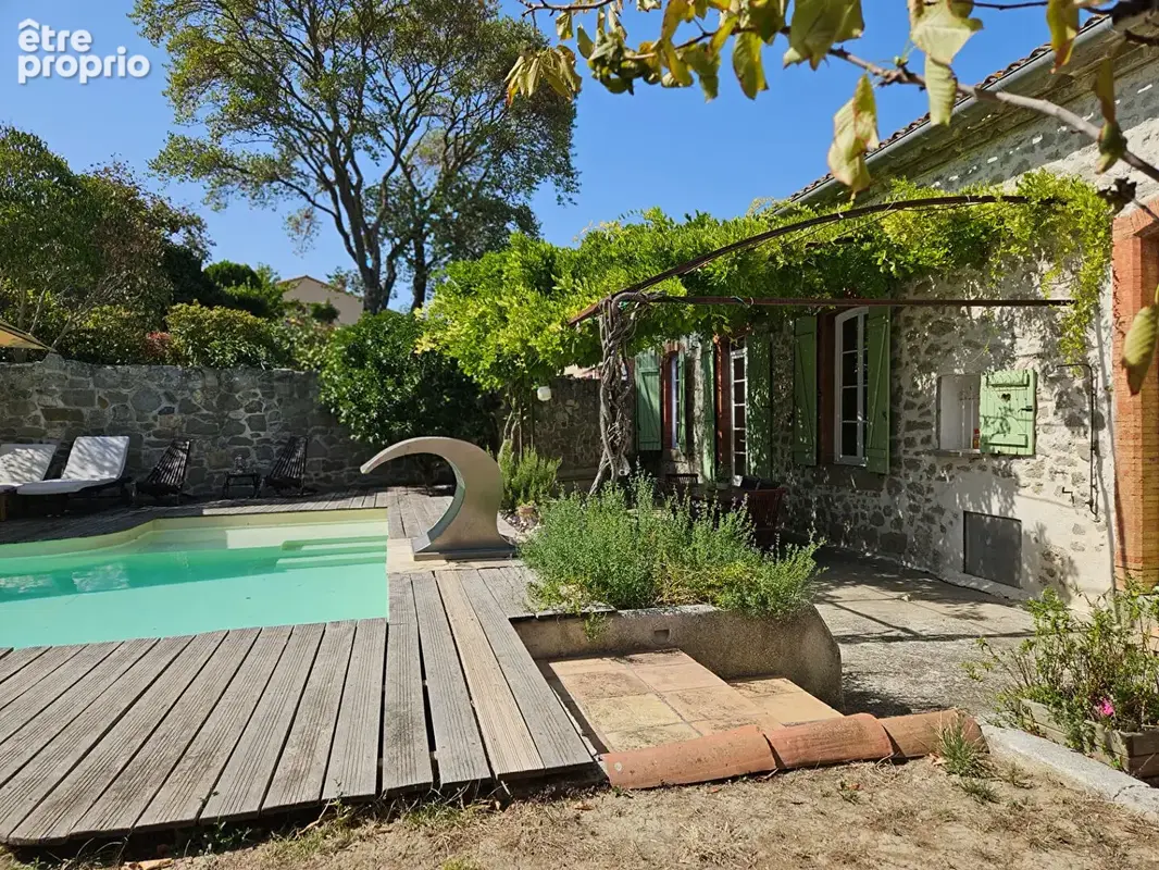 Maison vigneronne avec piscine et dépendances - photo 2