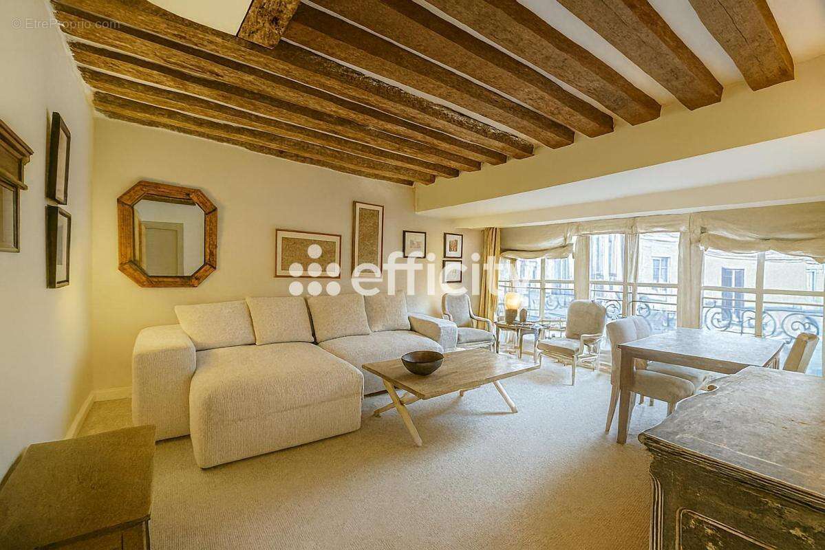 Appartement à PARIS-6E