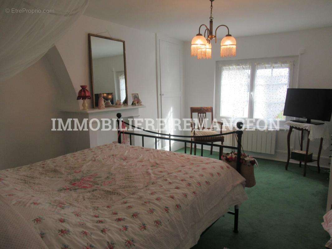 Maison à LAMOTTE-BEUVRON