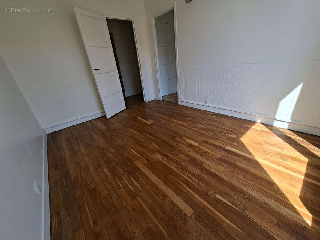 Appartement à BAGNEUX