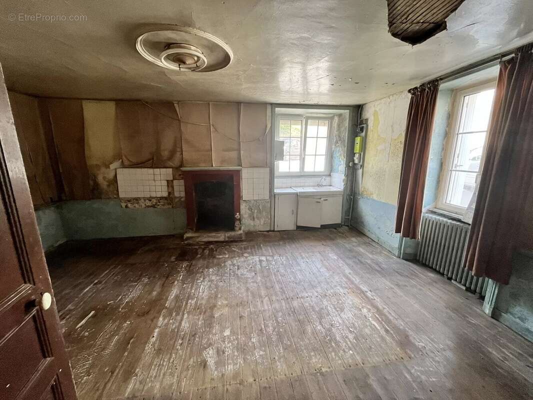 Maison à PLOUER-SUR-RANCE