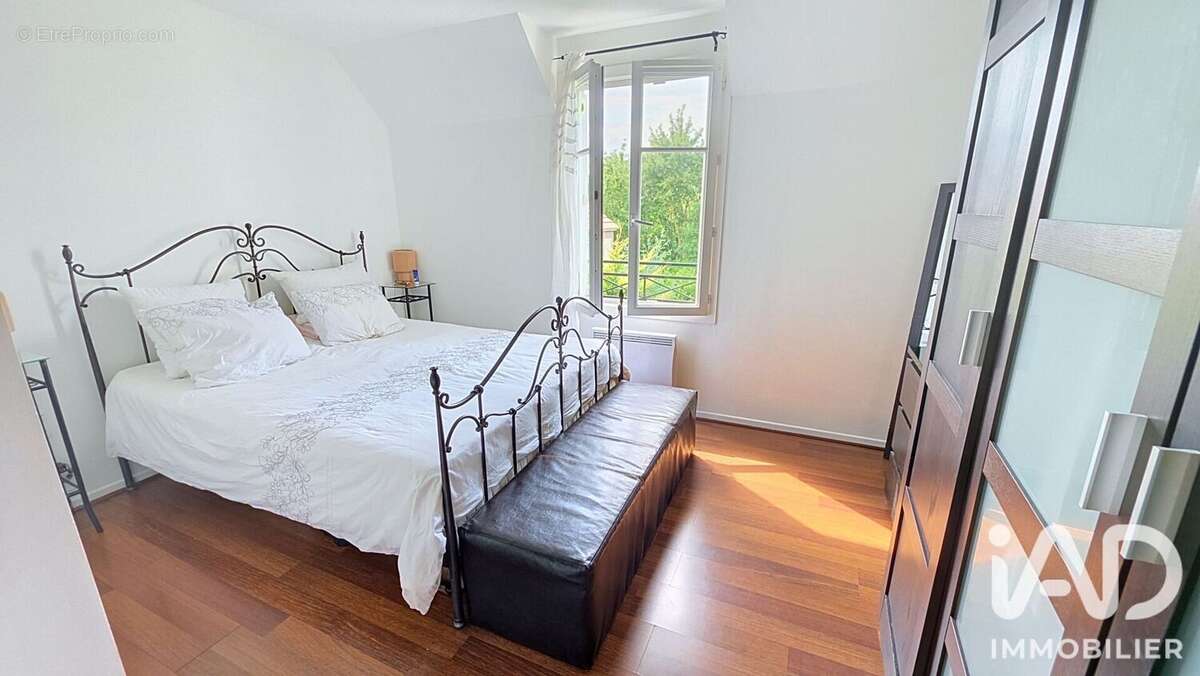 Photo 4 - Maison à LA QUEUE-EN-BRIE