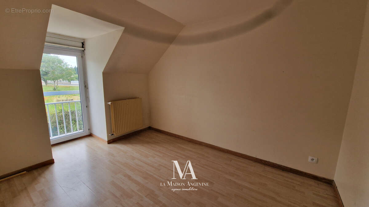 Maison à ECOUFLANT