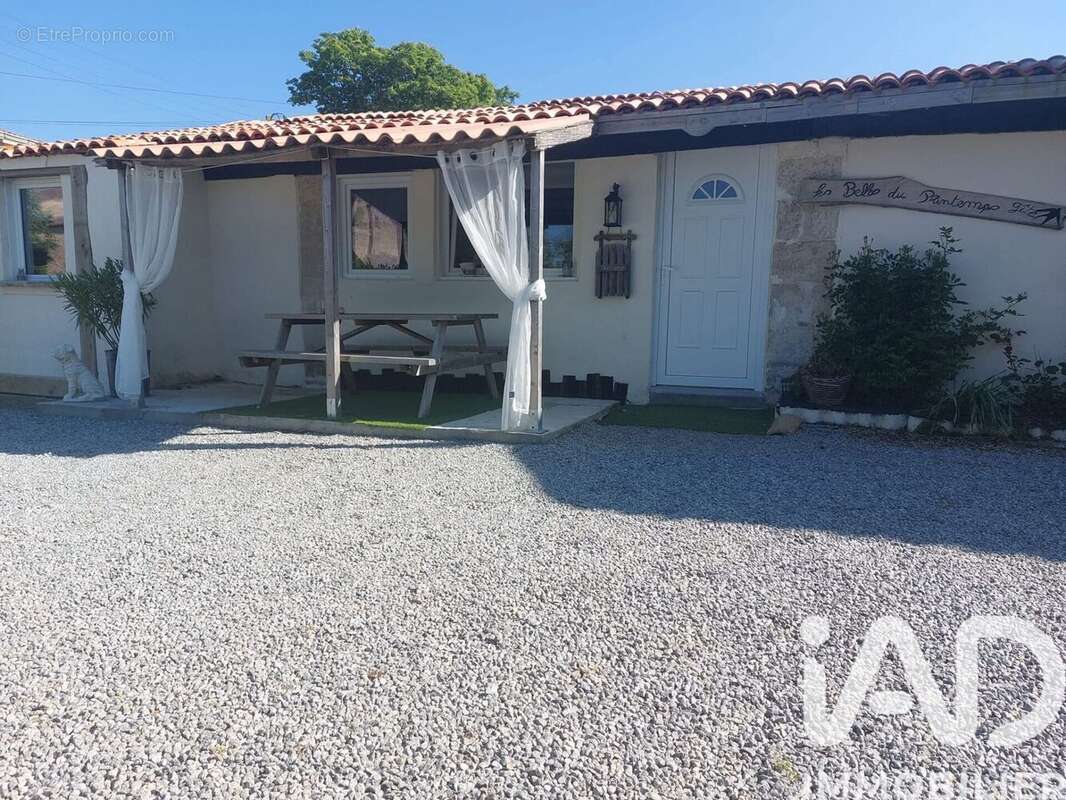 Photo 3 - Maison à SAINT-HILAIRE-LA-PALUD