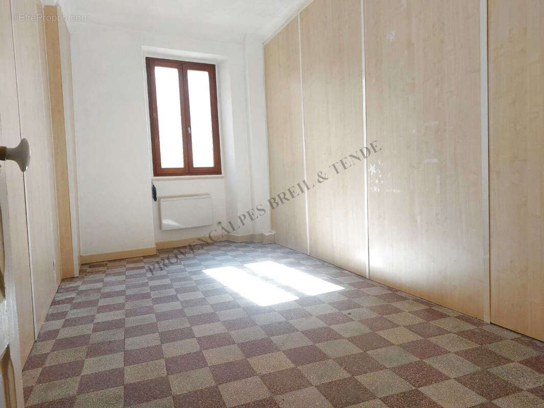 Appartement à BREIL-SUR-ROYA