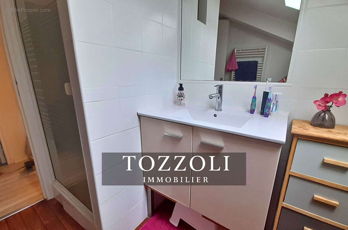 Maison à MOIDIEU-DETOURBE