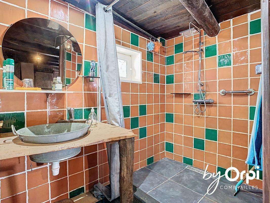 Maison à CHATEAU-SUR-CHER