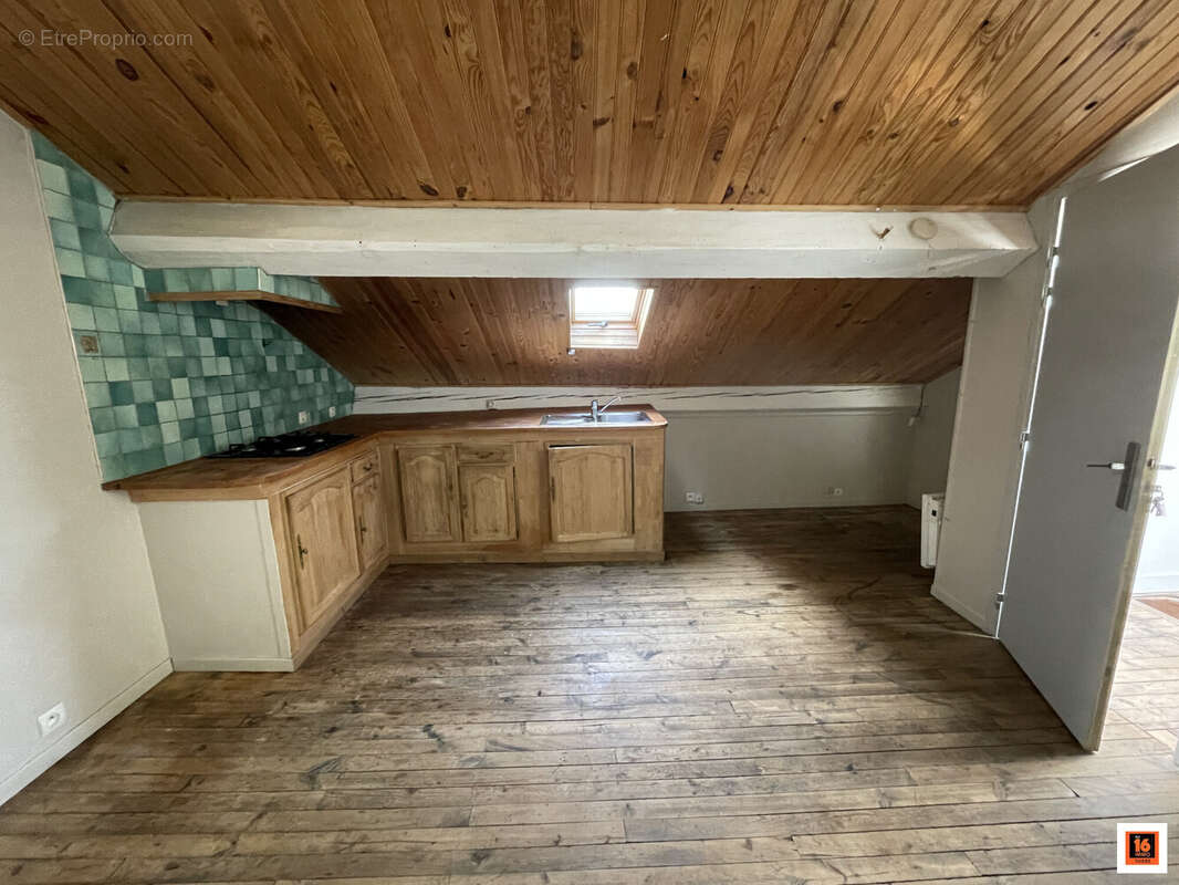 Appartement à THIERS