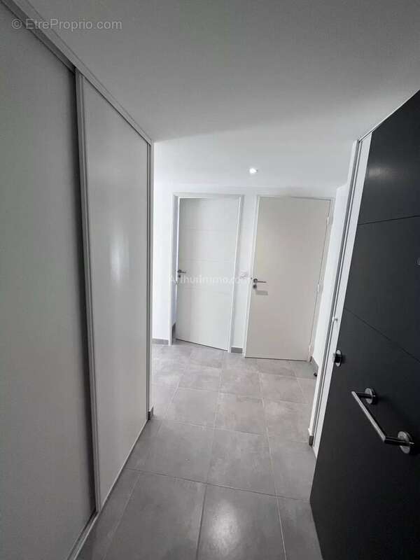 Appartement à VILLENEUVE-LOUBET