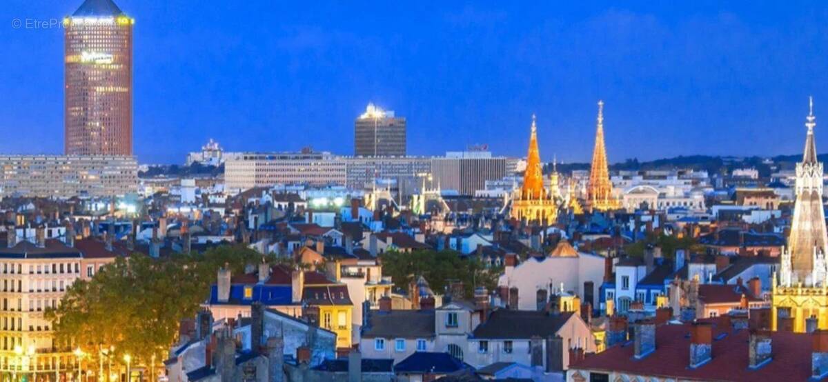 Appartement à LYON-8E