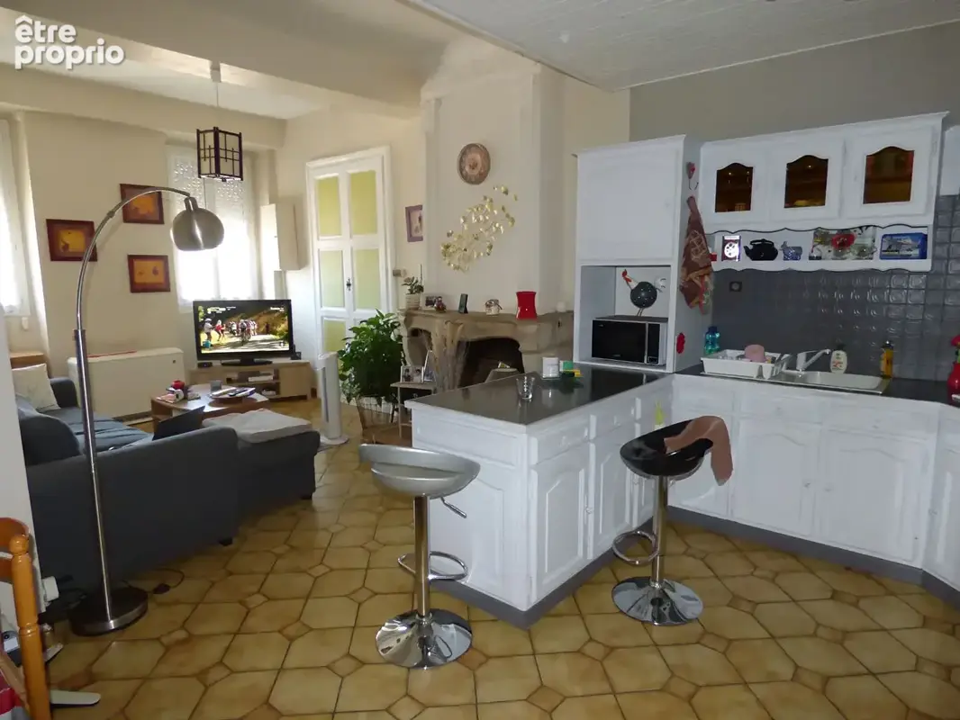 Appartement à PONT-DE-VAUX