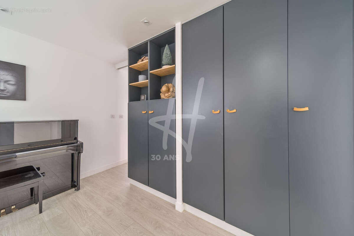 Appartement 116 m² à Metz  - photo 4