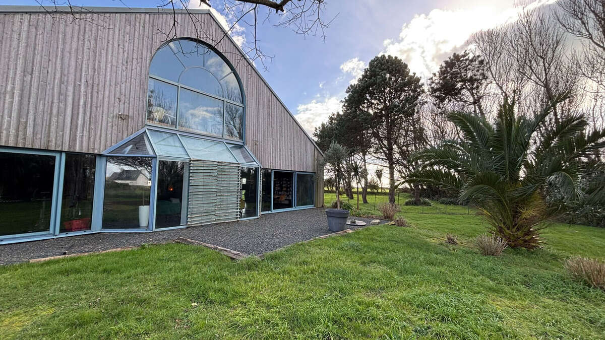 Maison à POULDREUZIC