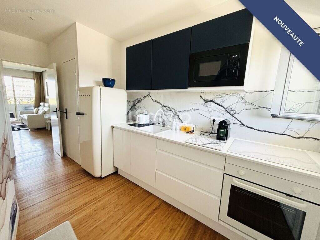 Appartement à VILLENEUVE-LOUBET