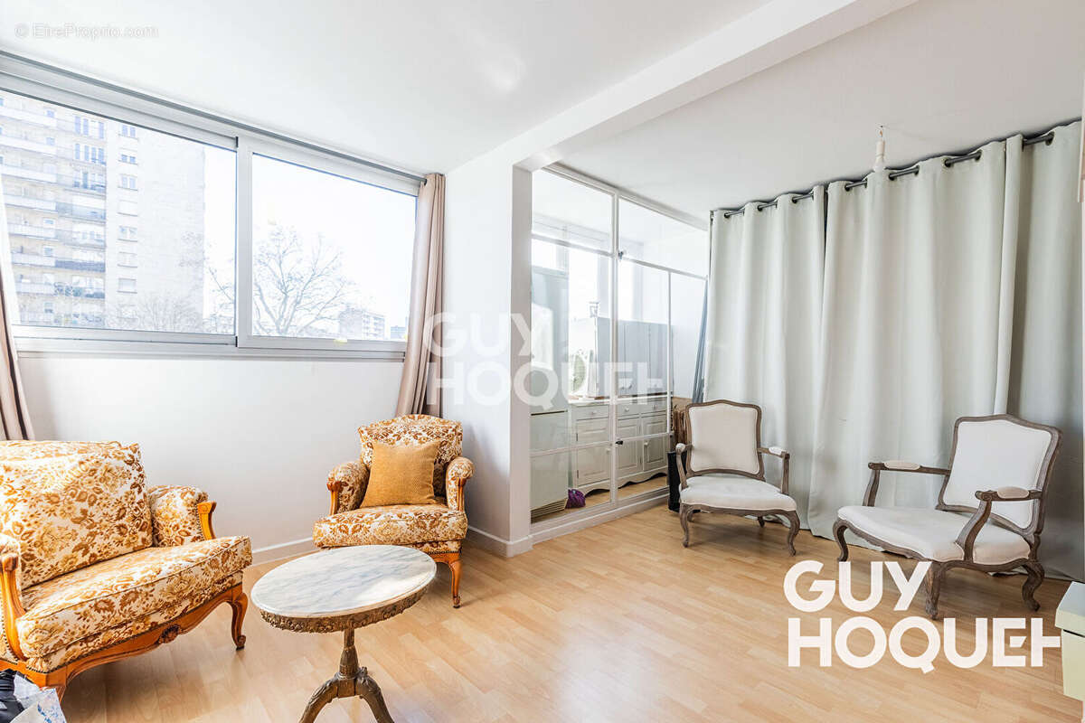 Appartement à SAVIGNY-SUR-ORGE
