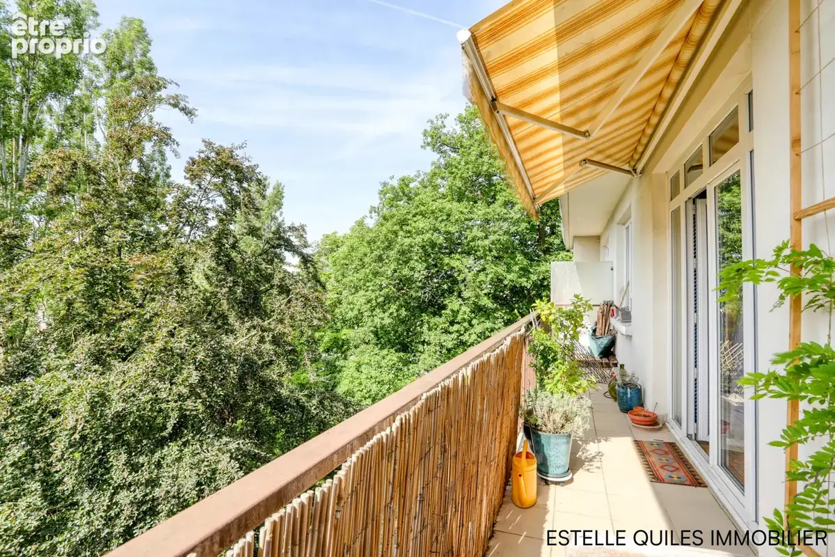 Appartement à VERSAILLES