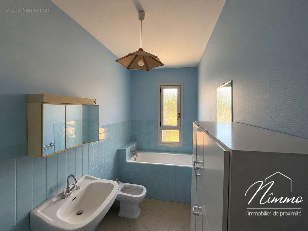 Appartement à NIMES