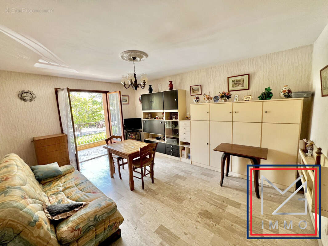 Appartement à SANARY-SUR-MER