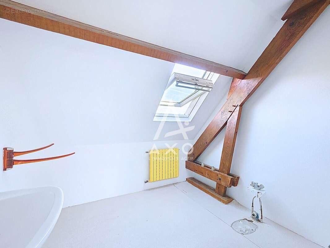 Maison à VILLEMANDEUR