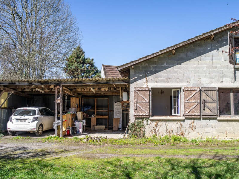 Dpt Haute Garonne (31), à vendre VILLENEUVE LECUSSAN maison à rénover T5 de 107m² habitables + abris voitures sur 730m² de terra - photo 12