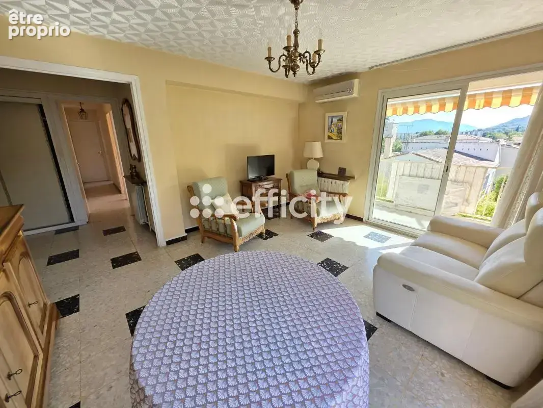 Appartement à AUBAGNE