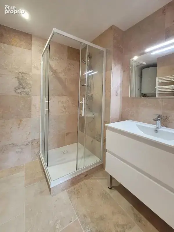 Appartement À Vendre - photo 7