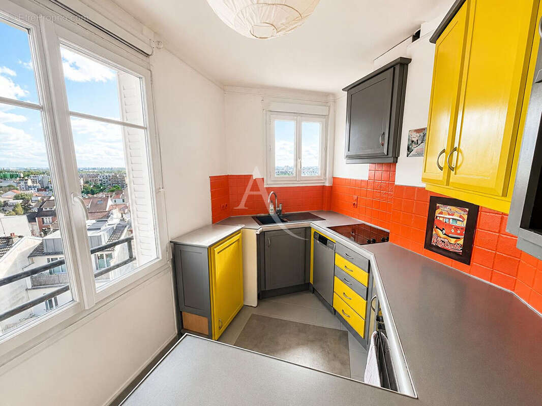 Appartement à FONTENAY-SOUS-BOIS