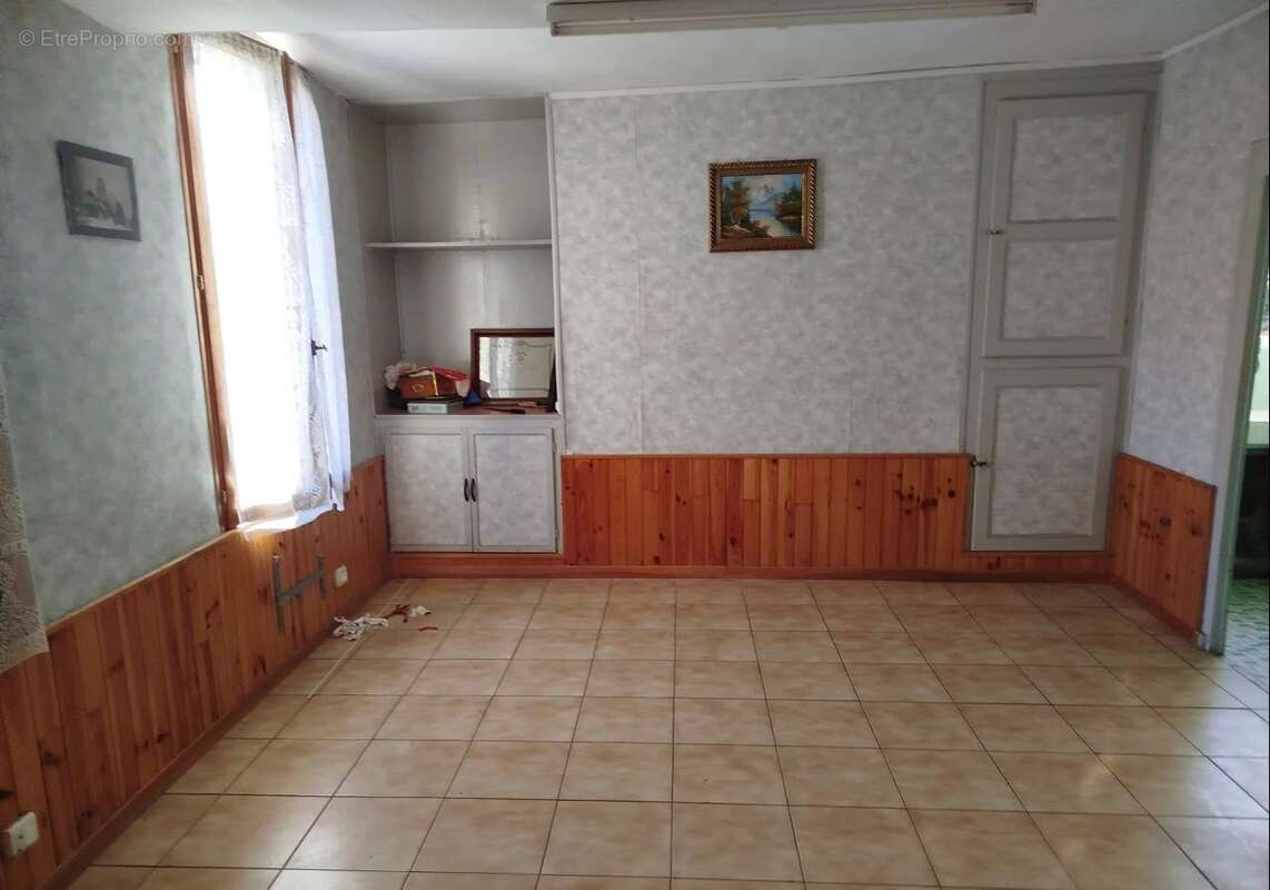 Maison à ERVY-LE-CHATEL