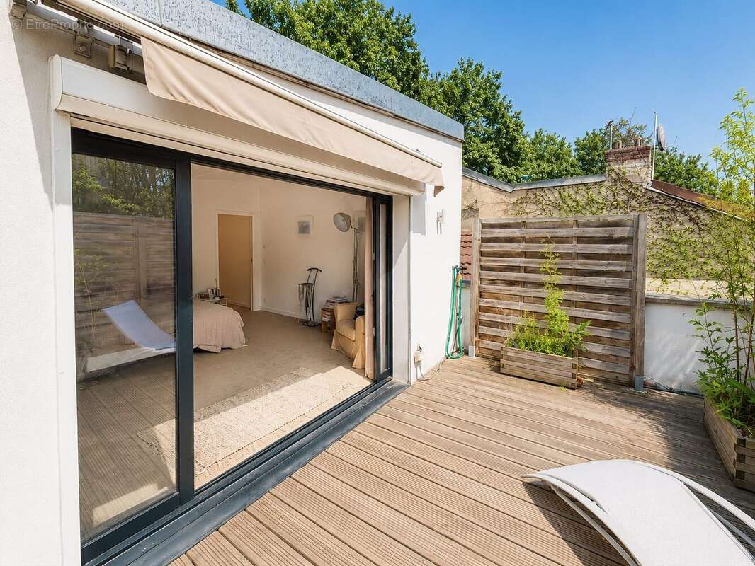 Maison 218 m² à Saint-Cloud  - photo 9