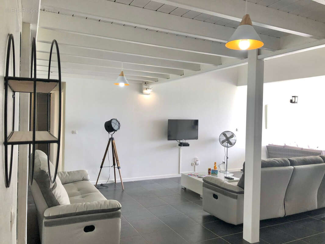 Appartement à LE GOSIER