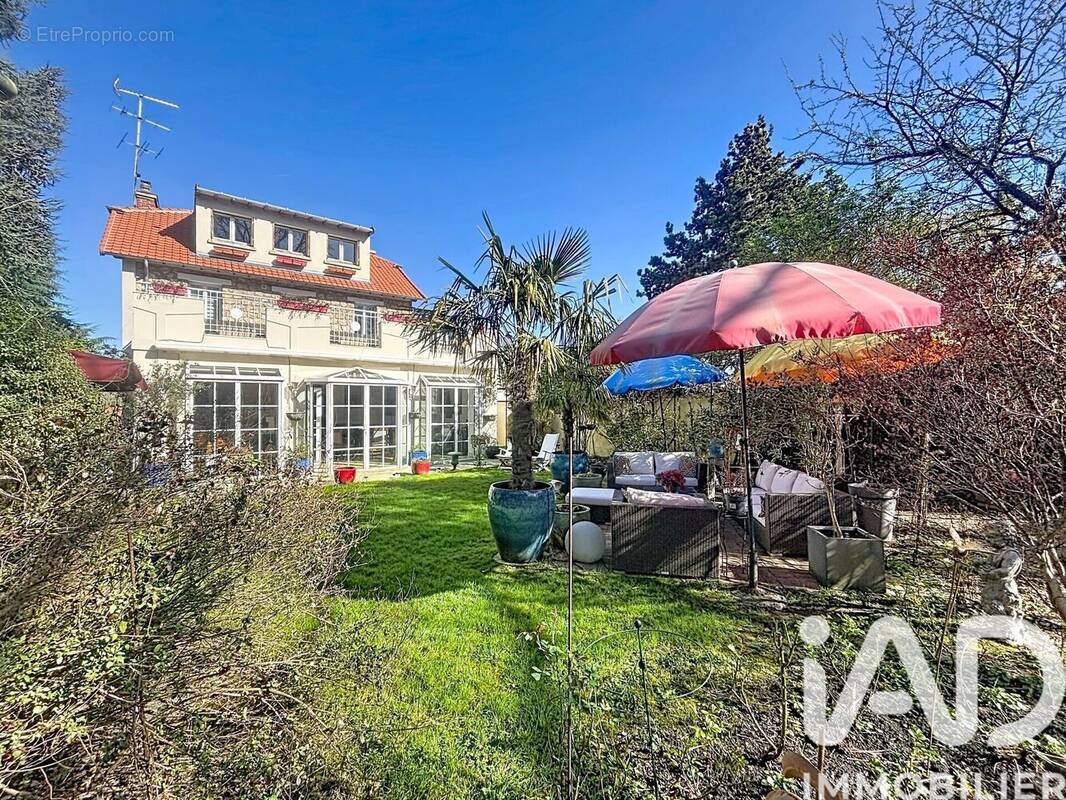 Photo 1 - Maison à VAUCRESSON