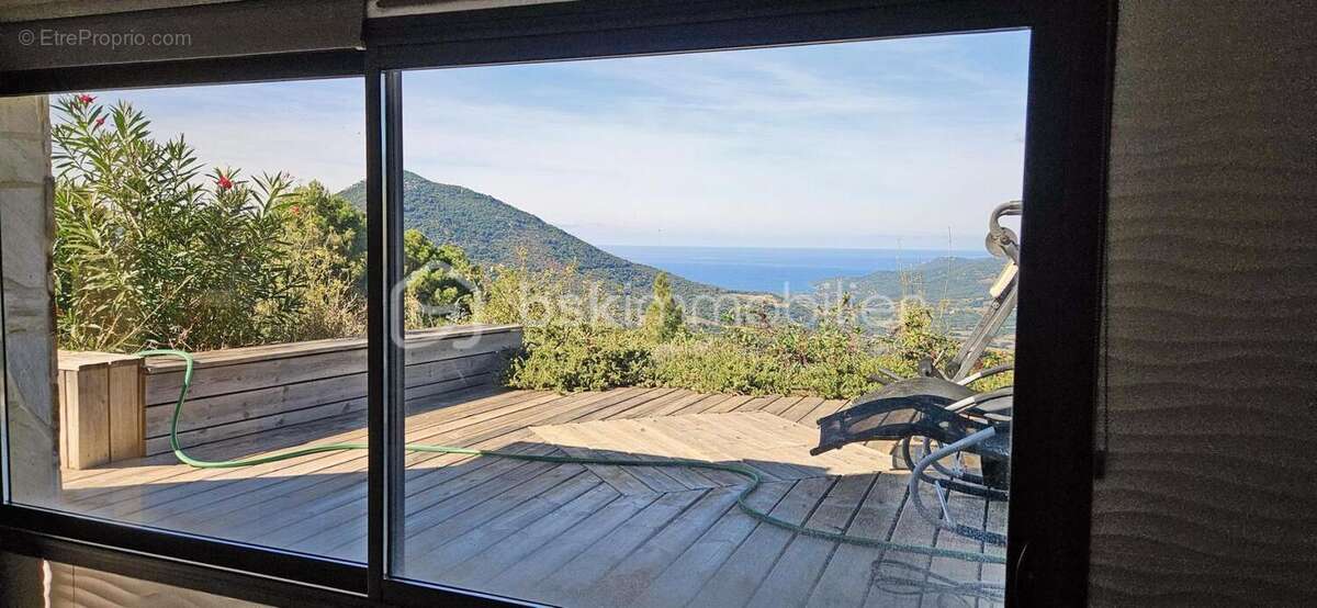 Villa contemporaine avec vue exceptionnelle – Fozzano (Corse-du-Sud) - photo 14