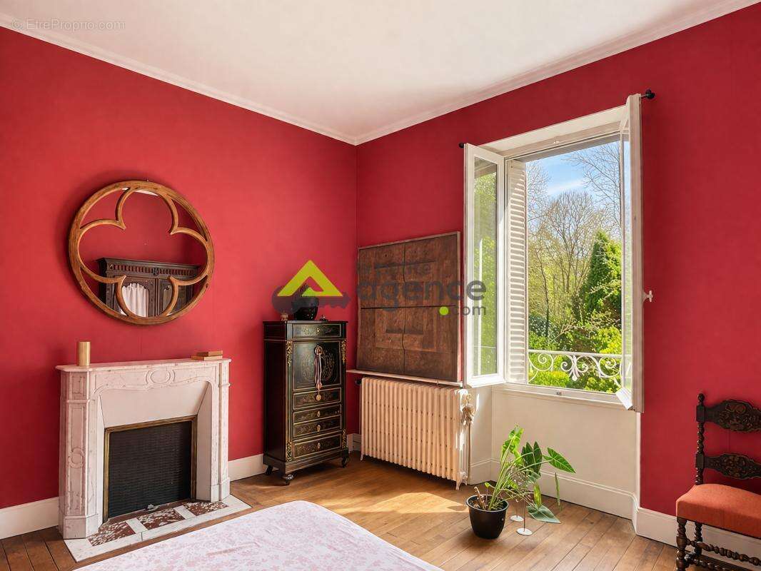 Maison à AUBUSSON